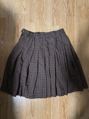 Russ Petites Women’s Houndstooth knee length skirt size 10